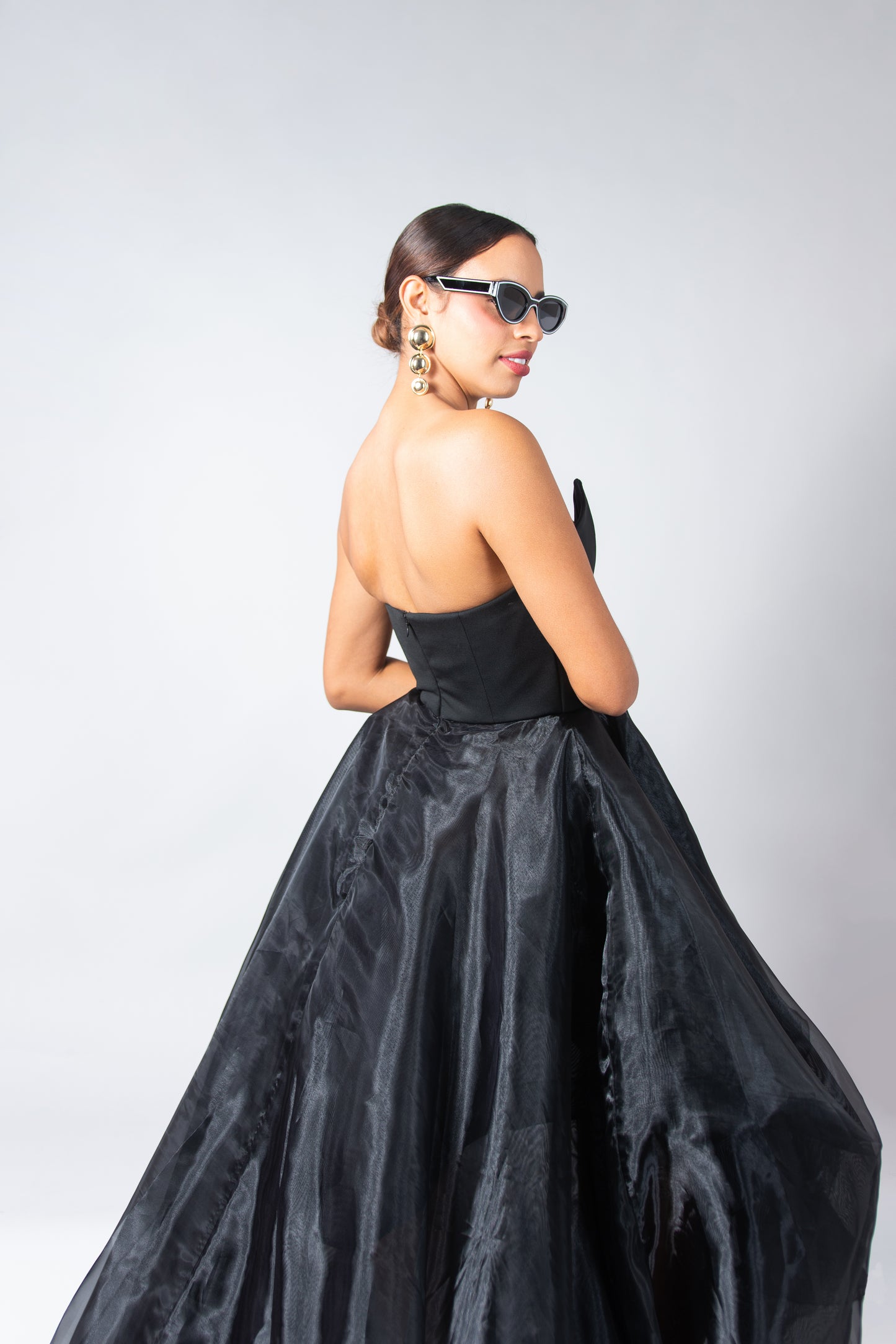 Mariposa Negra Gown